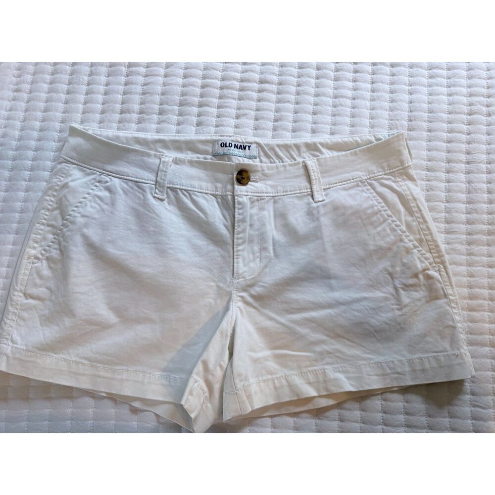 Old Navy White Shorts size 8
